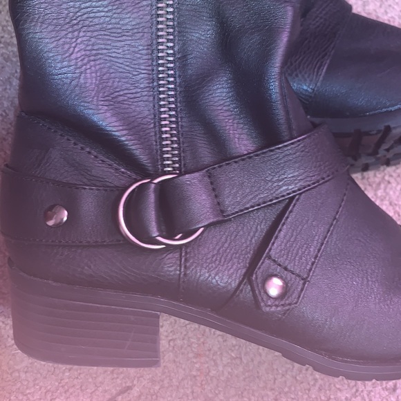 So Black Faux Leather Riding Knee High Boots - Picture 3 of 9